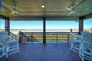 Pelicans Porch by AvantStay Private Pool Views - Port Aransas - 8