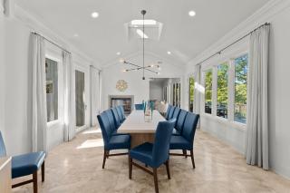 Modern Masterpiece by AvantStay Waterfront Private Dock - Denver - 8