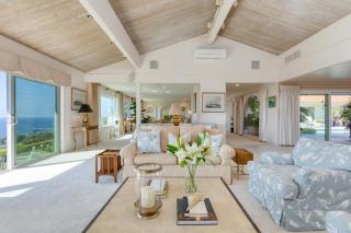 Cove Watch by AvantStay A Views w Private Pool - San Diego - 2