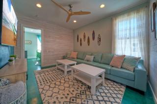 Huge Priv Rooftop w Ocean Glimpse View Pool Seaside Lookout by AvantStay - Port Aransas - 6