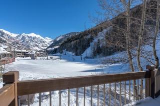 Etta Place Too 113 by AvantStay Close to Town The Slopes In Complex w Communal Pool Hot Tub - 8