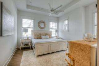 Prominence Pool Gym Access Deck Walk to Beach Gypsea Girl by AvantStay - Inlet Beach - 2