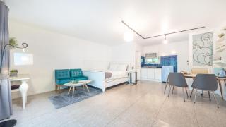 Ganghwa Giverny Spa Pension - Incheon - 6