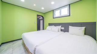 Changwon HealingTime PoolVilla Pension - 1