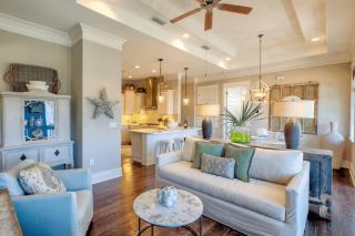 Sun Sand For 6 by AvantStay Prominence Pet-Friendly Pool - Santa Rosa Beach - 0