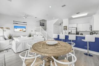 All Decked Out by AvantStay Pool Private Beach Access Bikes Provided - Rosemary Beach - 5