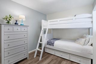 Balboa Breeze by AvantStay Beachfront Retreat Ocean View - Newport Beach - 7