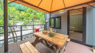 Gapyeong Yumyeongsan Gomone pet Camping - 1