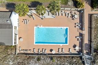 Blue Marlin by AvantStay Beachfront w Views Pool Access Beach Chairs - Panama City Beach - 8