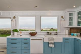 Driftaway by AvantStay Direct Cannon Beach Access w Stunning Views - Cannon Beach - 7