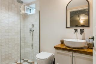 Ilyessa Cottages - 1