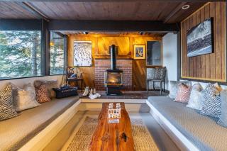 Mt. Jola by AvantStay A 5-minute walk away to Palisades and lifts. - Olympic Valley - 0