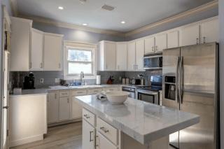 Holiday House by AvantStay Oceanview Steps to Beach - Santa Rosa Beach - 2