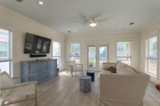 Holiday House by AvantStay Oceanview Steps to Beach - Santa Rosa Beach - 4