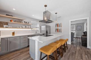 1 Block to Beach Private Pool Fire Pit Bonfires G By The Sea by AvantStay - Panama City Beach - 1