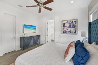 Sunlight Coast by AvantStay Sleeps 28 Pool Gulf View Golf Cart - Santa Rosa Beach - 1
