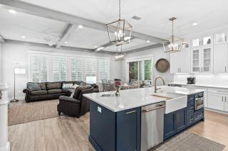 Cabana Blue by AvantStay Walk to Beach Golf CartBikes Included Pool Access - Santa Rosa Beach - 5