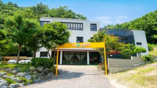 Gapyeong YouKids Poolvilla - 3