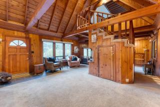 Riversong Lodge by AvantStay Sauna Hot Tub On The Truckee River - 6