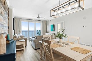 Manta Ray Villa by AvantStay Gulf Front 2 Pools - Panama City Beach - 0