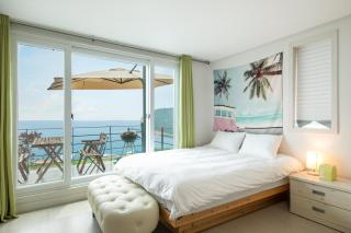 Namhae Sea and View Pool Villa Pension - Namhae - 3