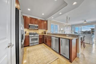 Salt Water Express by AvantStay Top Floor Corner Unit Adagio - Santa Rosa Beach - 3