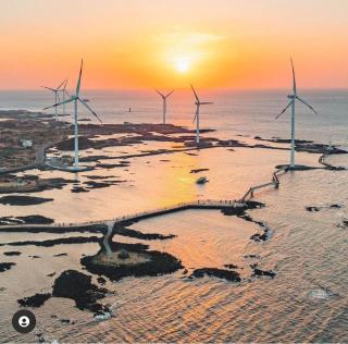 Jeju BasaFan Spa Pension - 1