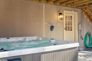 Stephen Way by AvantStay Hot Tub Game Room Albrightsville - Albrightsville - 8