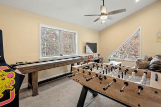 Stephen Way by AvantStay Hot Tub Game Room Albrightsville - Albrightsville - 6