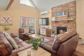 Stephen Way by AvantStay Hot Tub Game Room Albrightsville - Albrightsville - 9
