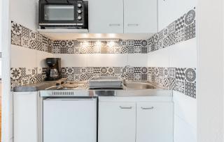 Gorgeous Apartment In Le Grau-Du-Roi - Le Grau-du-Roi - 7