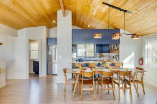 Cove Keep by AvantStay Stunning Ocean Views Designed for Groups - Arch Cape - 1
