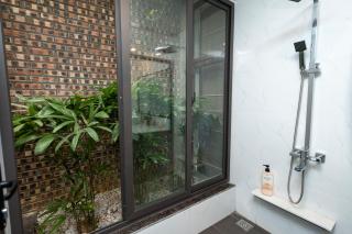Cozy Embassy Garden - An Dương - 1
