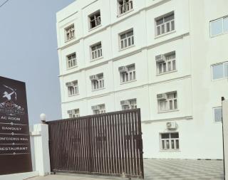 Hotel Ram Janaki Palace - - 0