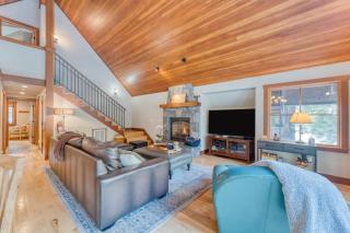 Ward Creek by AvantStay 5 Min Walk to Lake Deck - Tahoe City - 5