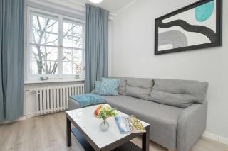 Jasny Apartament z Parkingiem Główne Miasto w Gdańsku by Noclegi Renters - Danzig - 0