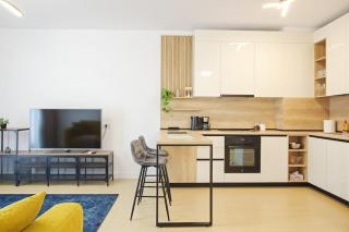 Soare & relaxare-apartament in centrul orasului - Iaşi - 0