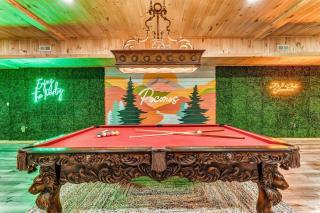 Grand Timber by AvantStay Indoor Pool Sauna Sports Court Game Room More - White Haven - 5