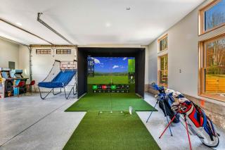 Grand Timber by AvantStay Indoor Pool Sauna Sports Court Game Room More - White Haven - 4