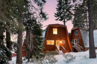 Chickaree Chickadee Buyout by AvantStay 2 Sister Cabins - Tahoe City - 0
