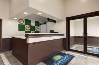 Days Inn by Wyndham Hillsboro - Hillsboro - 7