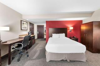 Quality Inn & Suites Columbus - Columbus - 2
