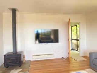 Seaview house in Howick Auckland - Auckland - 9
