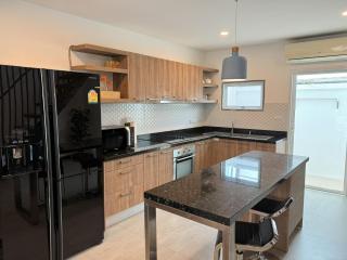 AP Grand Residence by Lofty - 4