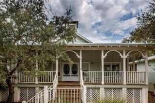 75 Grand Pavilion by AvantStay Steps from Beach 2 Community Pools - Isle of Palms - 8