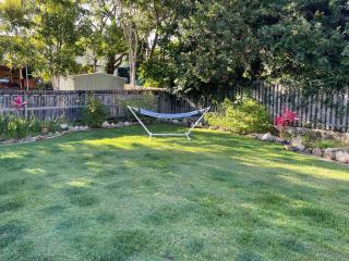3BR Comfy Home, Gym & Garden in The Gap - - 0