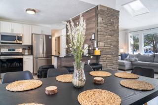 Birchwood by AvantStay Game Room Lake Access - Blakeslee - 1
