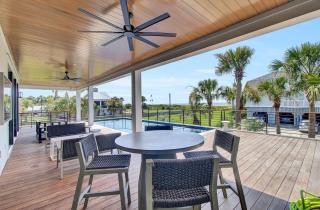 3 47th Avenue by AvantStay Oceanfront Private Pool View - Isle of Palms - 6