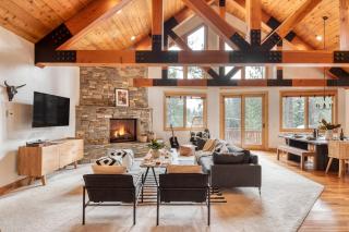 Coyote Moon by AvantStay Cabin WSauna Mins from DT Truckee NorthStar - Truckee - 9