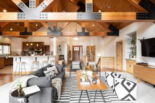 Coyote Moon by AvantStay Cabin WSauna Mins from DT Truckee NorthStar - Truckee - 8